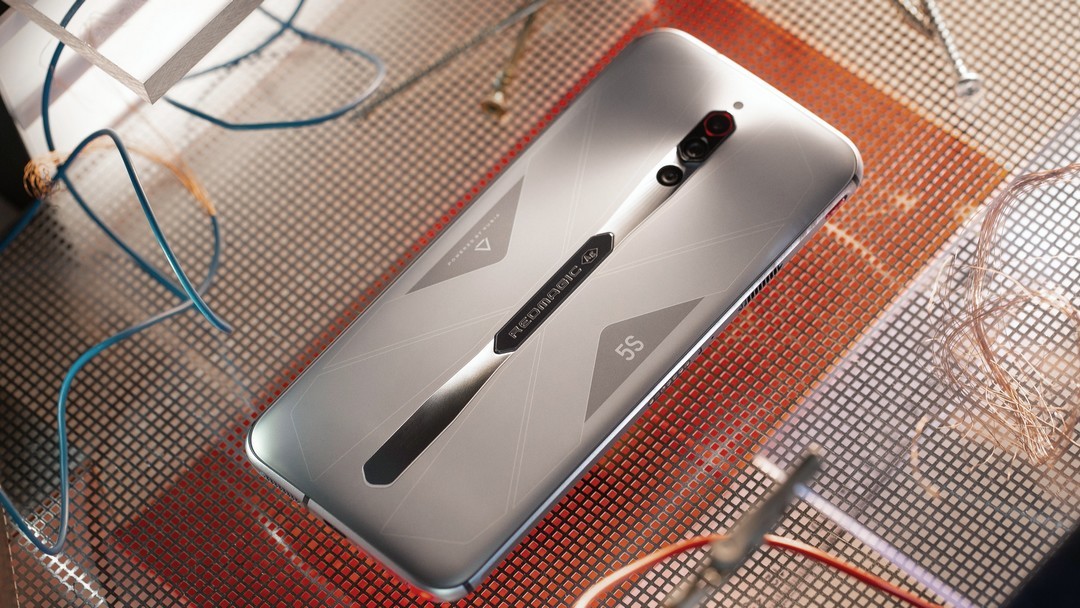 Смартфон Red Magic 5S