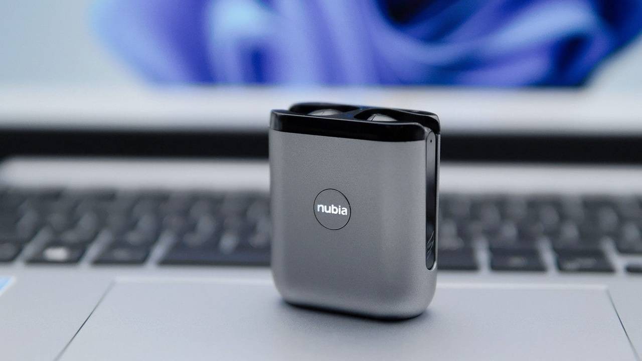 Зарядный кейс Nubia T1 с подсветкой