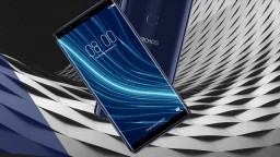 Archos Diamond Omega с безрамочным экраном